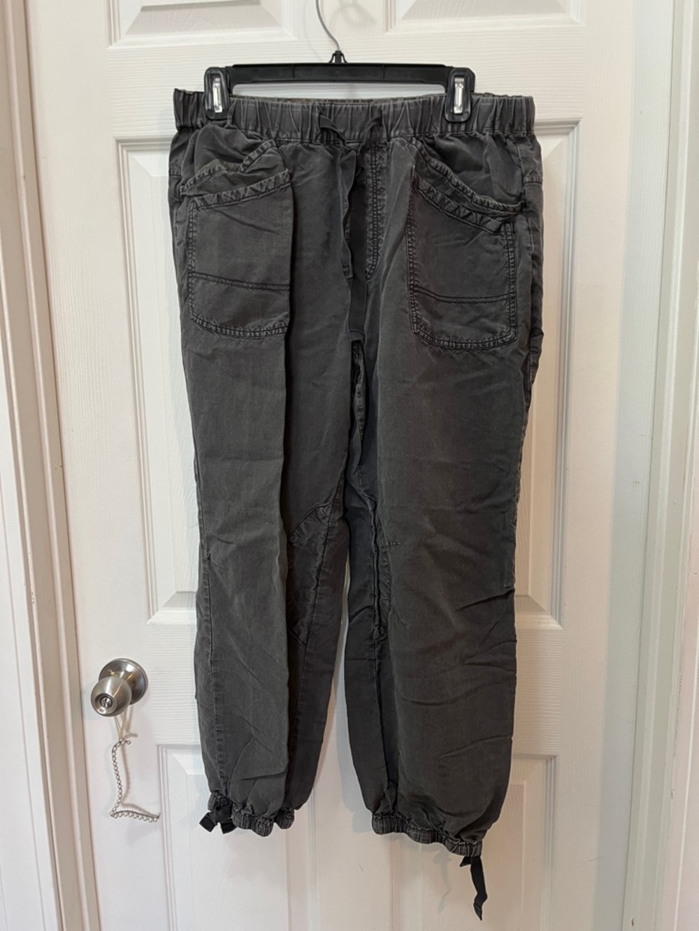 Anthro Pilcro  Drawstring joggers Pants